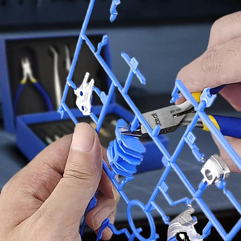 Using pliers from Starter To Pro Model Tools Kit 14 Piece Set For Gundam And Miniature Builds Pro Basic Tools Craft Kit
