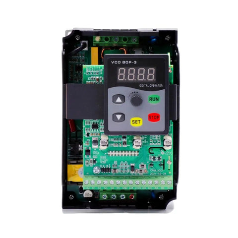 Heavy Duty 3KW VFD For 220V AC Three Phase Motors With Speed Control And Frequency Converter Inverter 1.5kW To 2.2kW