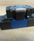 Directional hydraulic control valve 4WE6 D62 OFEW110N9DK25L/62 R978017850 single solenoid valve with 5-pin connector R900021464