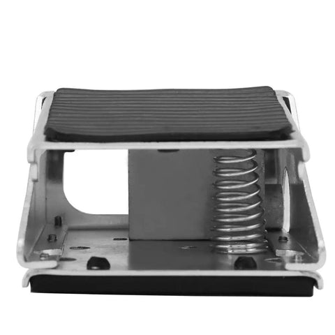 High Performance Pneumatic Foot Pedal Valve 3 Way 2 Position Air Control featuring metal and rubber for single acting cylinders.