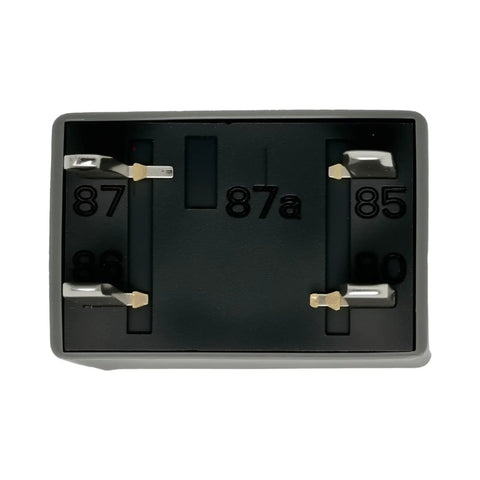 Back view of GM 12VDC 35A automotive relay 4 pin replacement for car electrical system connectors showing pin labels and design