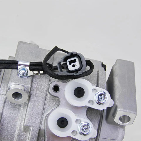 Beat The Heat AC Air Conditioning Compressor Kit Direct Replacement For Honda Accord 2003 To 2007 And Acura Tl Mdx showing rear inlet valve and connector.