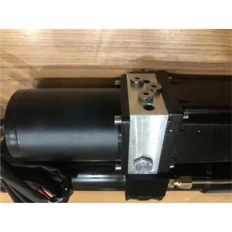 Heavy Duty Electro Hydraulic Linear Actuator With 200MM Stroke And 10000N Push Pull Force top view of actuator motor and connection fittings