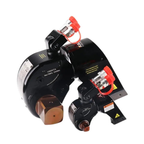 Heavy Gear Workhorse Hydraulic Torque Wrench Delivering 1940 To 19409 Nm Knockout Power With 2-1/2 Inch Square Drive and 360 Swivel Hose, close-up view.