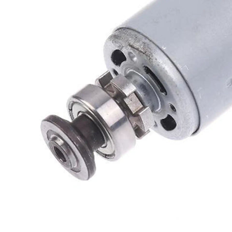 Kick Some Dust With This Built Tough Brushless Angle Grinder Motor 16 8 To 21 Volt close-up view of the motor gear.