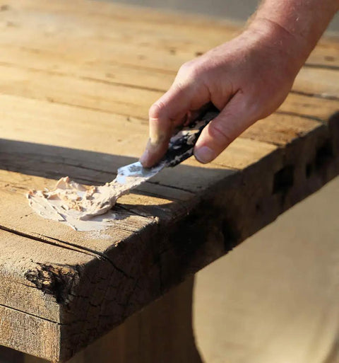 Applying Latex Wood Filler That Dries Fast Paintable And Stainable Easy Sanding Drilling Planing Interior Exterior Use Low Odor