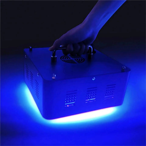 Heavy Duty 365Nm Led Uv Curing Lamp With Power Regulation And Cold Light Output, hand holding blue-lit curing device.