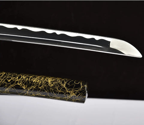 Close-up of Handmade Aluminum Steel Katana Full Tang Blunt Blade For Safe Practice Iaido Bushido Samurai Sword Training