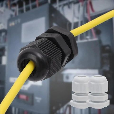 Close up of IP68 Waterproof Cable Glands Kit 100Pcs Nylon Entry Adjustable Wire Connectors Assortment For Junction Box PG7 Black