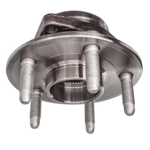 Close-up of Front Wheel Bearing And Hub Assembly For Chevy Camaro CTS 5 Lug ABS OE Direct Replacement 23216846 512399 33 Spline Ball