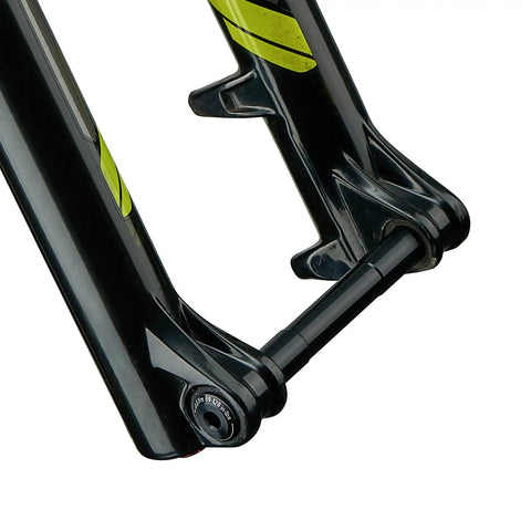 Universal 15mm Thru Axle Adapter For Bike Hubs Fits 1.0mm And 1.5mm Thread Pitch in MTB fork with Boost compatibility.