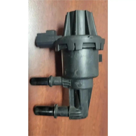 Easy Install Plug-And-Play Canister Purge Valve For Porsche 911 2007 2008 2009 2010 EVAP System Replacement Fits 2M1146 CP558 CP648 7U5Z9C915F Durable OEM-Equivalent Upgrade For Clean Idle And Smooth Performance. black EVAP purge valve with three hose ports