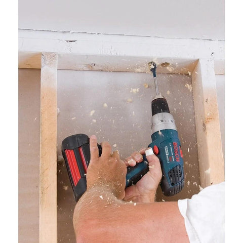 Bosch DSB1013 Daredevil spade bit installed in cordless drill drilling wood