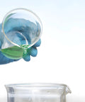 Lab Beaker Set 3.3 Borosilicate Glass Low Form Pack Of 5 50 ML 100 ML 250 ML 500 ML 1000 ML Heat Resistant And Durable For Lab Classroom Home And Industrial Use with liquid pouring