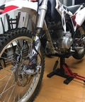 Hydraulic Motorcycle Lift Stand With Adjustable Deck Height 9.92 To 18.11 Inches, 150 Kg Capacity, Dirt Bike Jack Hoist lifting a bike.