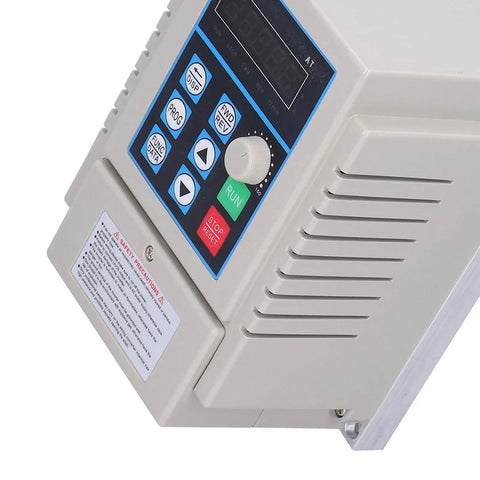 Close-up of control panel on 750W 110V Single Phase To 3 Phase VFD Inverter Frequency Converter With 50 to 60Hz Output The Go To Motor Drive