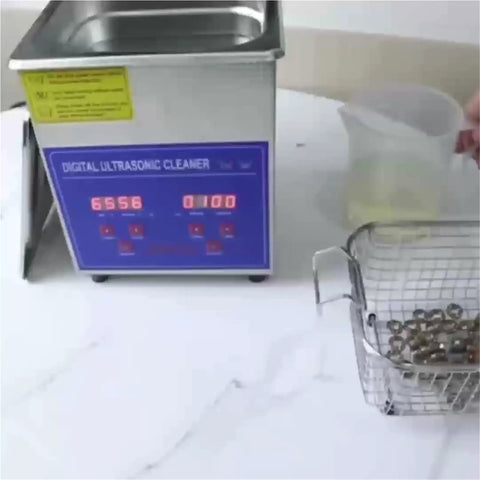 Top Shelf Ultrasonic Cleaner Machine 10 Liter Capacity With Slick 40Khz Adjustable Frequency And Easy Digital Timer for cleaning jewelry.