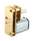 DC 6V 300RPM Micro Gearbox Motor With Metal Reducer, close-up of metal gearbox and 3mm shaft for RC Hobby models and projects.