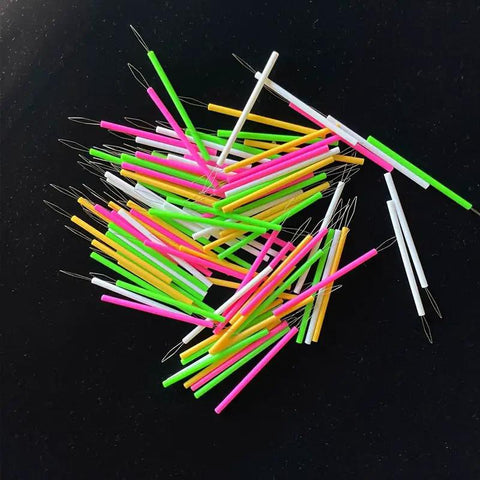 Colorful 5 Piece Needle Threading Tool Set For Sewing Beading And Crafting Easy Threading Guides Durable Plastic Threaders