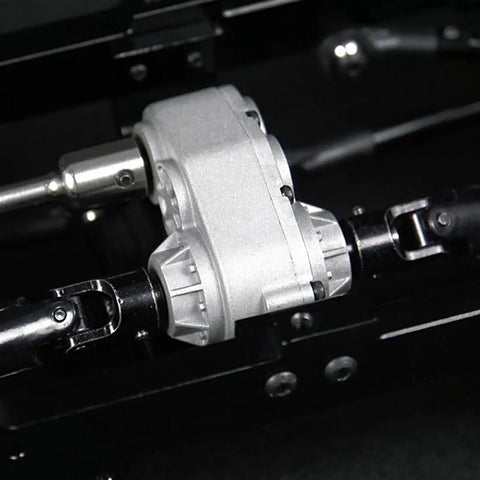 Beefed Up RC Transmission Gearbox For 1 10 Scale Crawler Upgrades, Metal Transfer Case For SCX10 D90 D110, Rugged Alloy Shell, Direct Power Transfer, Reduced Slippage, Easy Install, Performance Upgrade Parts mounted on RC drivetrain