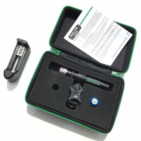 Solid Side Laser Putting Trainer For Righty Golfers Groove Plus Alignment Tool in compact case with accessories.