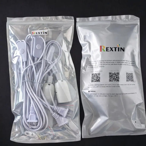 Packaging of 2 Pack E26 E27 LED Light Socket With 5.9 Foot Extension Cord On Off Switch US Plug Pendant Lighting Socket