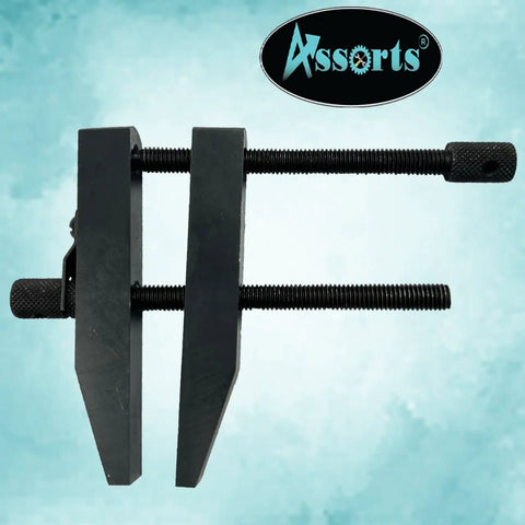 Heavy Duty 6 Inch Toolmaker Parallel Clamp With A Killer Grip And Slick Threaded Handles For Precision Work Holding and secure lock, showing clamp design and threaded handles.