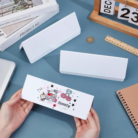 20 Pack Dry Erase Name Tent Cards for Table, 7.9x2.8x2.4 Inches White Reusable Name Plates with Decoration in Office Setting