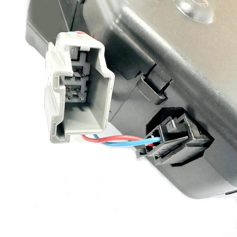 Close-up of Range Rover Tailgate Actuator Door Lock Replacement connector for Evoque 2012-2019 and Sport 2012-2013 LR025550
