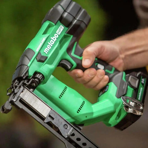 Hand holding Beast Of A 18V MultiVolt Cordless Stapler Kit With 1/4-Inch Narrow Crown Accepts 1/2-Inch To 1-1/2-Inch 18-Gauge Staples