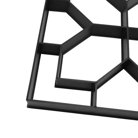 Close-up of 40cm Walkway Concrete Stone Mold, showing reusable ABS form for creating patterned stepping stones for patio, lawn, and garden pathways.