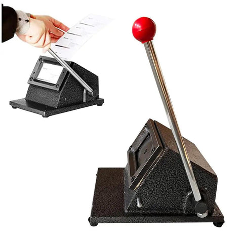 Manual PVC Card Cutter For CR80 Cards All Metal Desktop Die Cutter With Steel Blade Round Corner 0.8mm Cutting Thickness in use