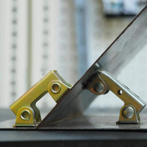 Slick V Shape Welding Magnet With Adjustable F Clamp Grip No Fuss Mount For Doors Toolboxes Windows Or Furniture Assembly, holding metal sheets.