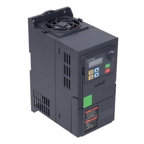 Pro Grade 3KW VFD Motor Controller With RS485 For 3 Phase AC 340 To 440V Industrial HVAC Pump And Fan Systems Digital Display Easy Setup Efficient Heat Sink front view