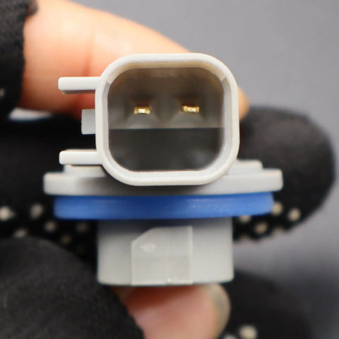 Close-up of Ram 2500 License Plate Light Connector And Socket Kit Two Pack 2011-2018 5.7L, 6.4L, 6.7L waterproof harness.