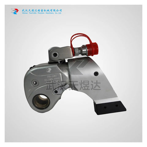 Top Shelf Hydraulic Torque Wrench With 1 1/2 Inch Drive showing durable steel design, suitable for stuck bolts and heavy-duty tasks.