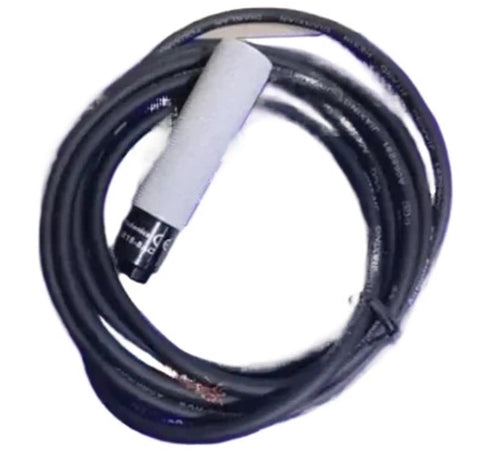 Capacitive Proximity Switch Sensor CR18 8AC Photoelectric Sensor with coiled cable for industrial automation and machine safety.