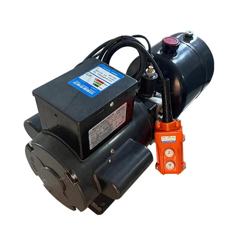 Beefy Steel Telescopic Mast Featuring Smooth Hand Crank Hydraulics For Moving Heavy Loads Up To 100Kg machine with remote control.