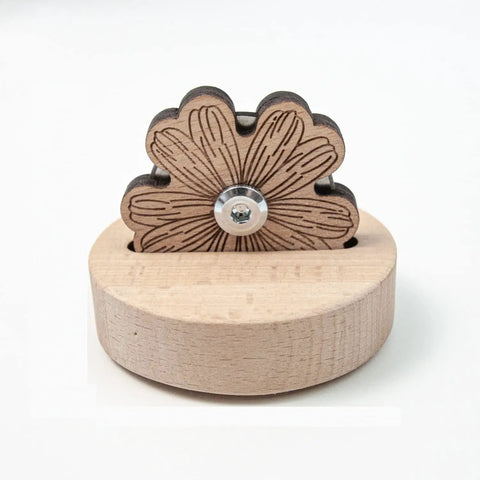 Wooden Thread Cutter Blade For Sewing With Daisy Flower Design, Sharp Precision Blade On Sturdy Wooden Base, Non Slip Silicone Feet For Stability