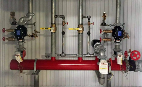 Heavy Duty Utility Pump House Heater Delivers 500 Watt 120 Volt Heat With Plug And Play Setup Built In Thermostat Stops Pipes Freezing No Sweat Etl Listed For Damp Zones Corrosion Shield Radiant Air Flow Quick Wall Or Floor Install US Built Gear