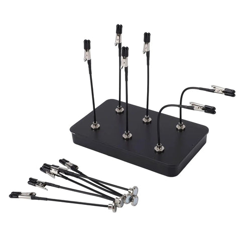 Sturdy Magnetic Helping Hands Hold Soldering Station Jobs Tight With 12 Flexible Steel Clips Secure PCB Board For Welding And Model Painting Tasks Easy One-Handed Control Plus Heavy Duty Base Keeps Tools Locked In Place.