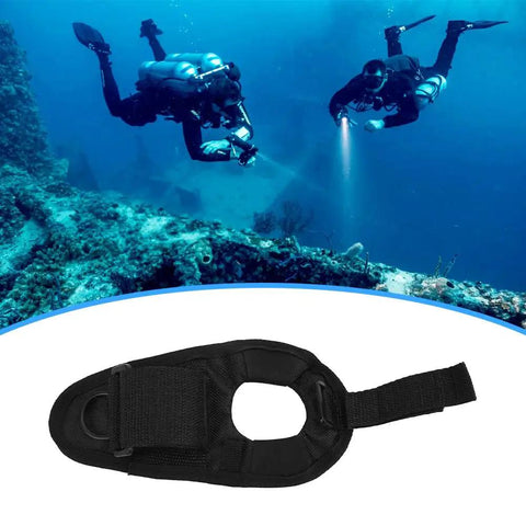 Scuba divers with Waterproof Diving Flashlight Arm Strap And Wrist Holster in neoprene mount for underwater hunting.