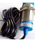 Heavy Duty Capacitive Proximity Sensor 30mm Diameter With 1 to 25mm Detection Range, DC 6 to 36V, PNP 3 Wire NC, Model LJC30A3 H Z AY