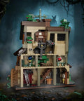 Carnivorous Plant House Building Block Set For Adults, Street Scene MOC Kit With 1128 Pieces, display model