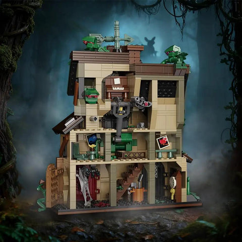 Carnivorous Plant House Building Block Set For Adults, Street Scene MOC Kit With 1128 Pieces, display model