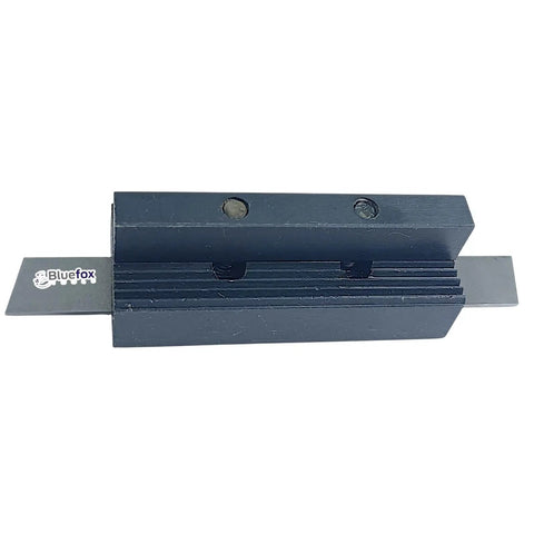 Heavy Duty 8mm Adjustable Lathe Parting Cut Off Tool Holder With 3/32 Inch X 1/2 Inch HSS Blade For Mini Bench Lathes Front Rear Compatible Precision Cutting, close-up view