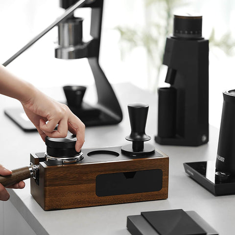 Person using Dual Spring 58mm Espresso Tamper With Auto Rebound And Auto Leveling, 58.35mm Coffee Press Tool for 58mm Machines