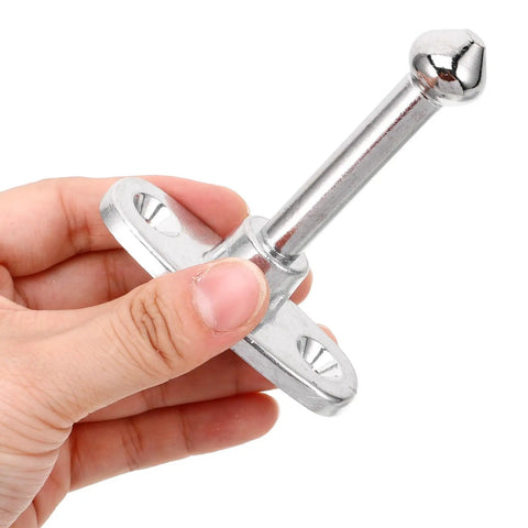 Heavy Duty Van Door Holder And Trailer Door Retainer Catch For Commercial Trucks rust resistant alloy in hand
