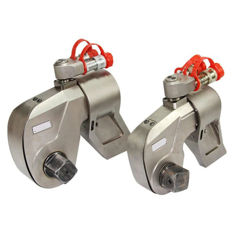 Heavy Duty Hydraulic Torque Wrench One Inch Square Drive Seven Hundred Bar Pressure Never Jam Design, slim neck for tight spaces.