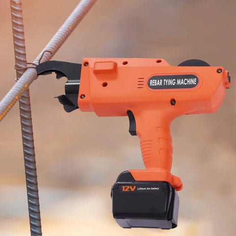 Workhorse Rebar Tie Gun 30 Mm To 60 Mm Cordless Tying Tool with 12V Battery in use on construction site
